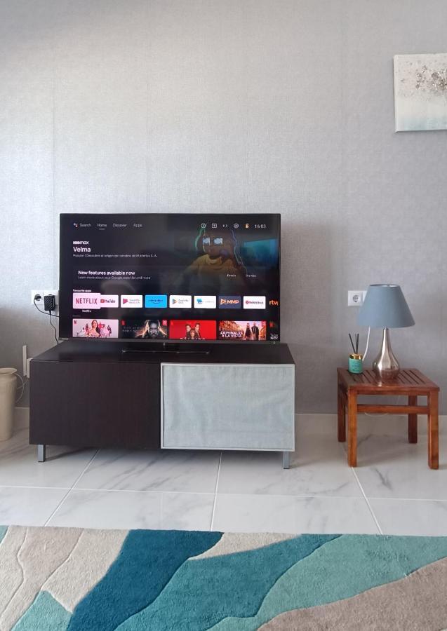Pmt16 - Large City Apartment On The Beach 또레비에하 외부 사진